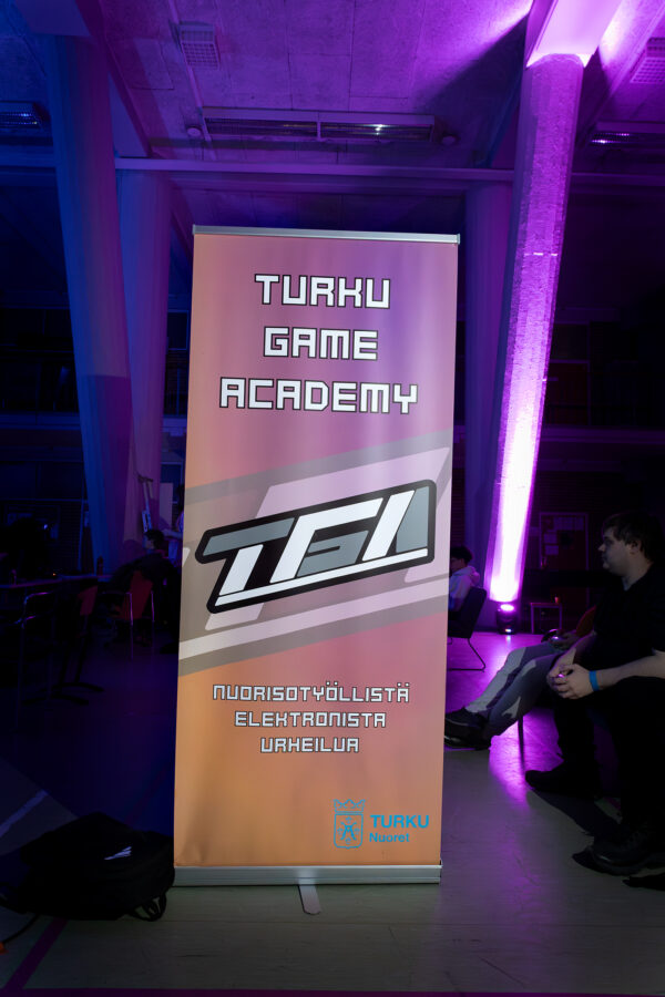 3V5A8111